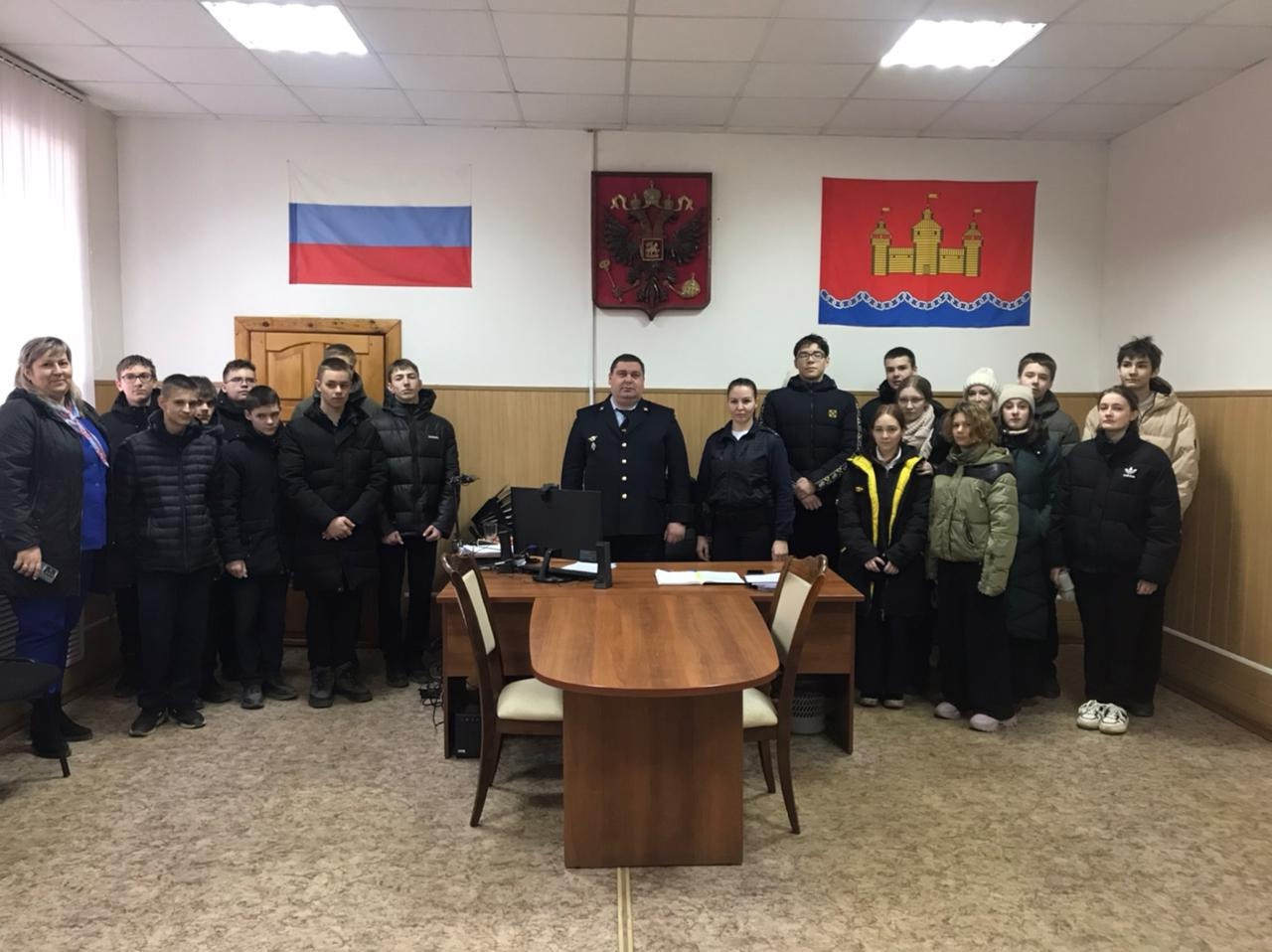 Я б в полицию пошёл.